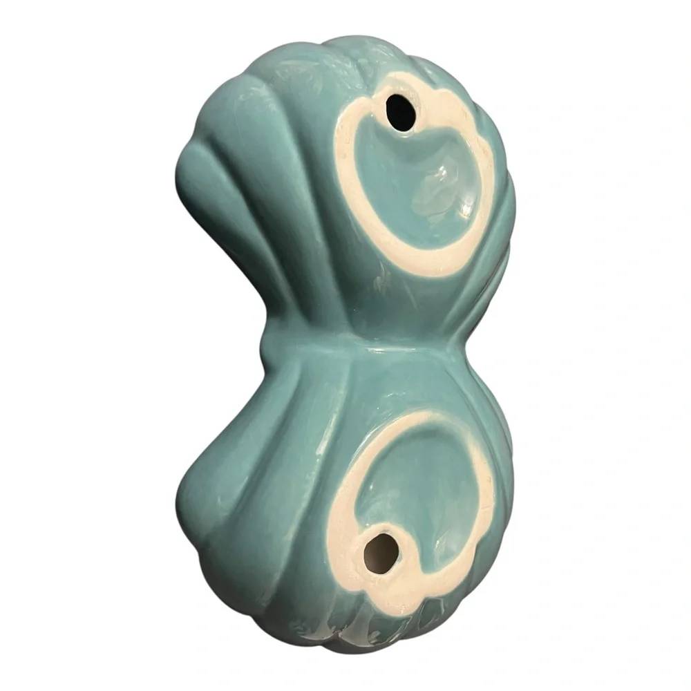 Aqua Shell-Shaped Ceramic Double Diner cat/small dog feeder